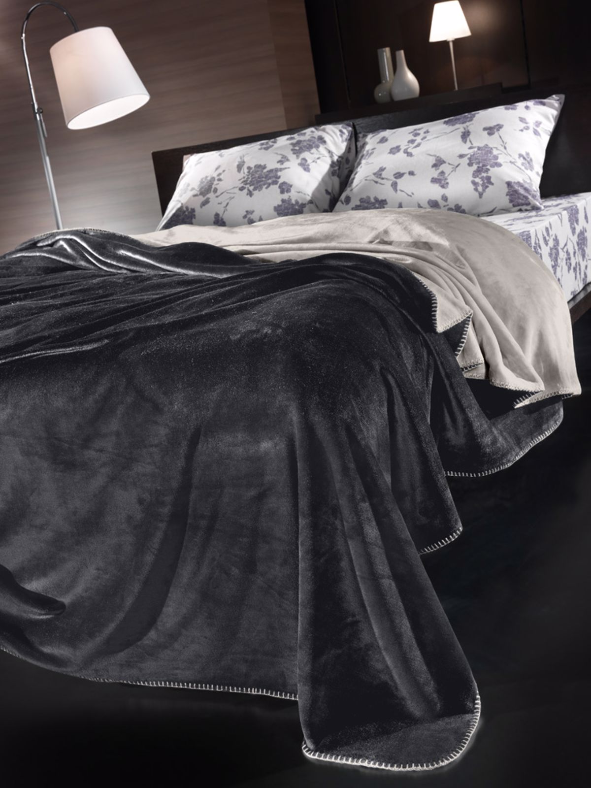 Guy Laroche Kouberta VELVET Anthracite 2 opseon 160x220 me doro maxilaraki diakosmitiko 1113086221006
