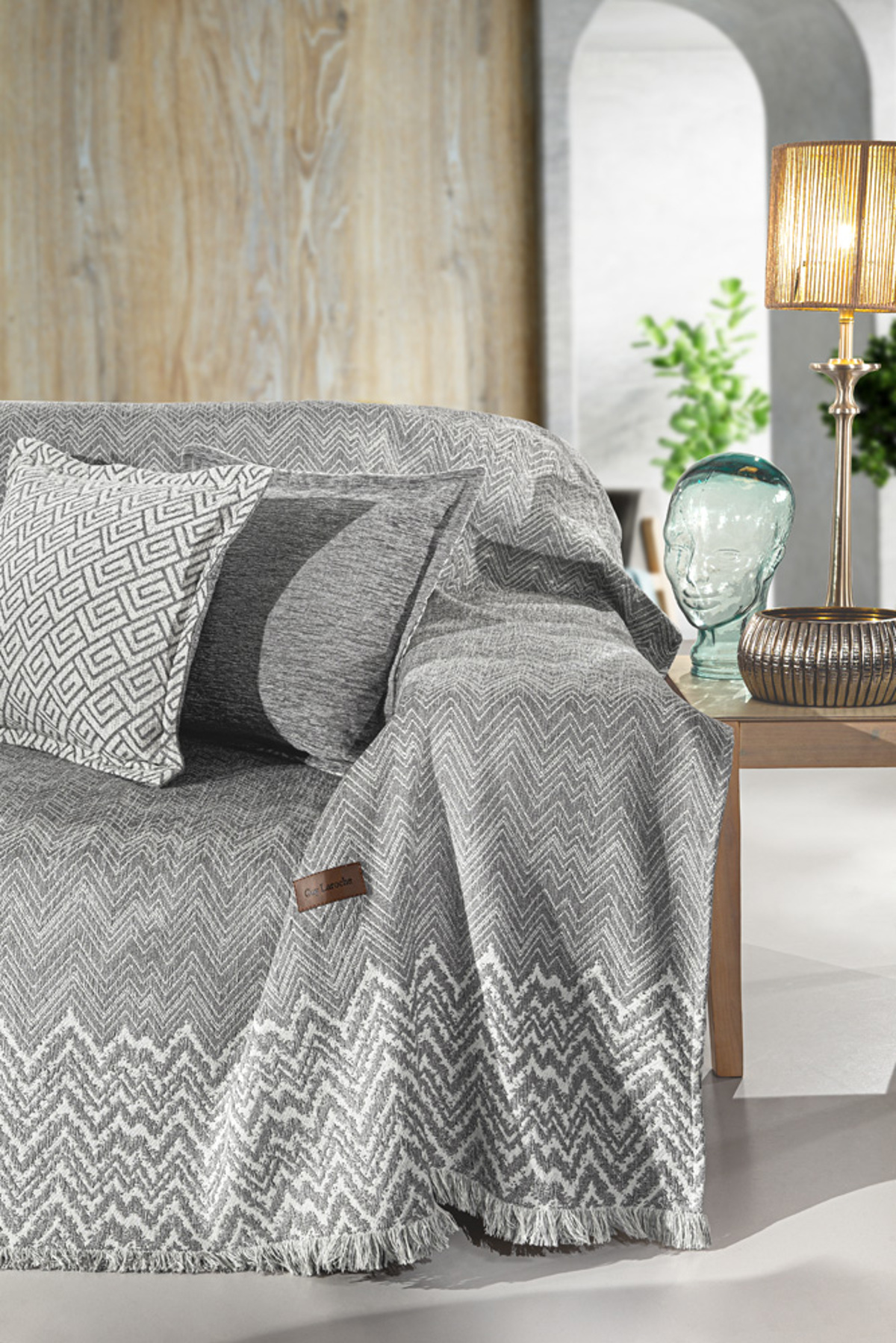 Guy Laroche Rixtari Poluthronas Marvin Grey me duo opseis teleiomatos 180x150cm