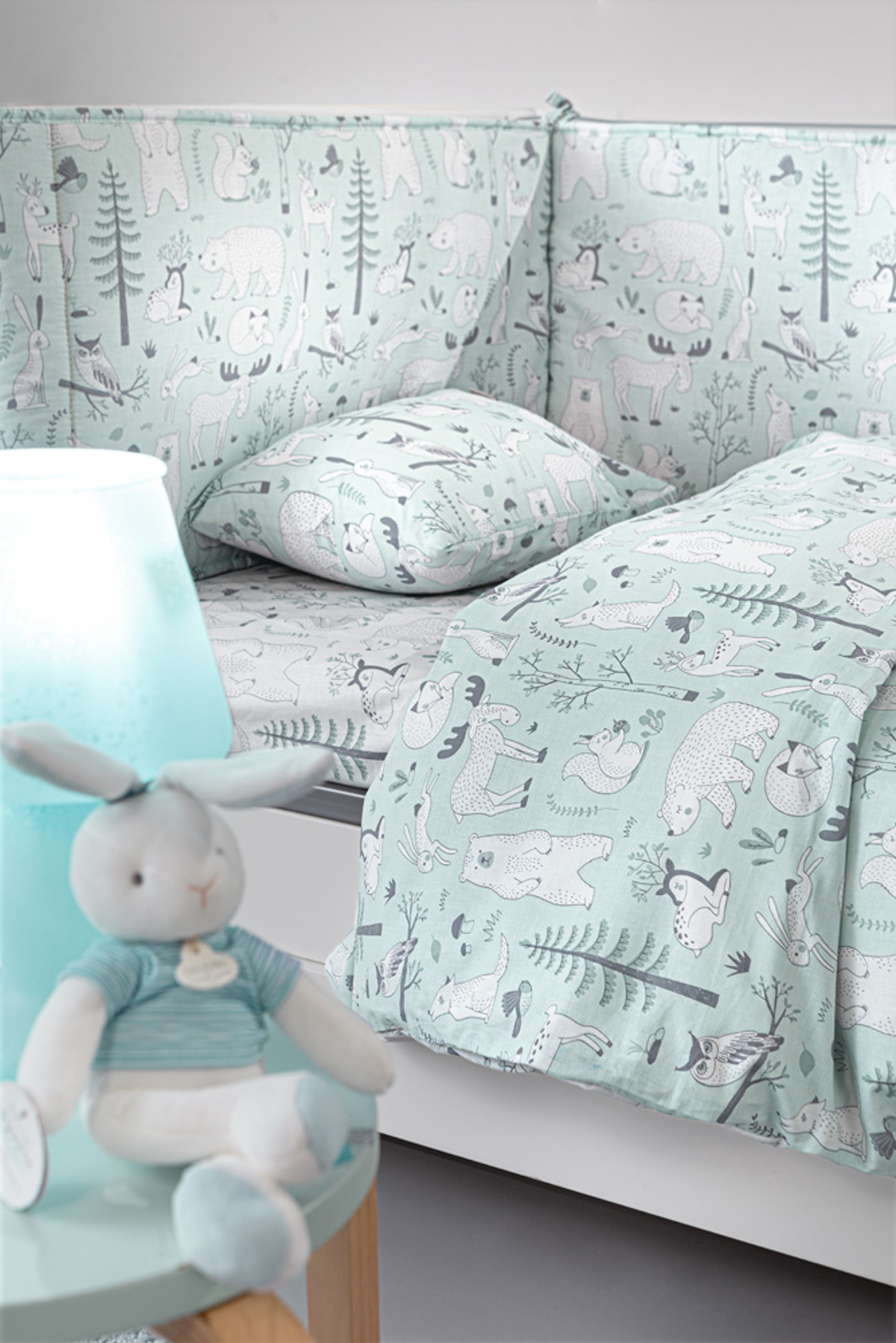 Guy Laroche Set kounias (panta. paplomatothiki. maxilarothiki) BEBE FOREST MIST