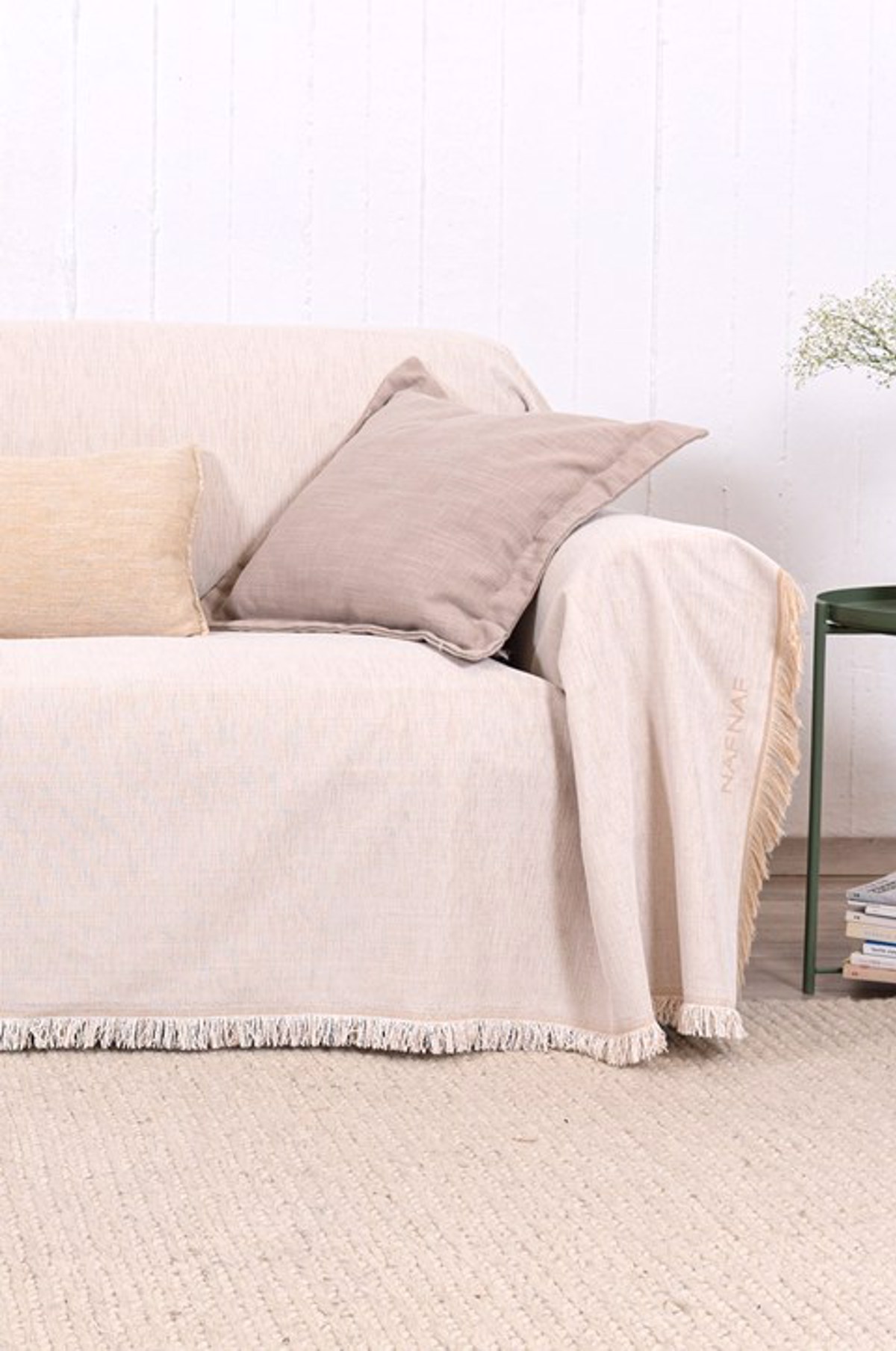 Biokarpet Home Naf-Naf Highline Rixtari Poluthronas Ekrou 180x180cm 358-90