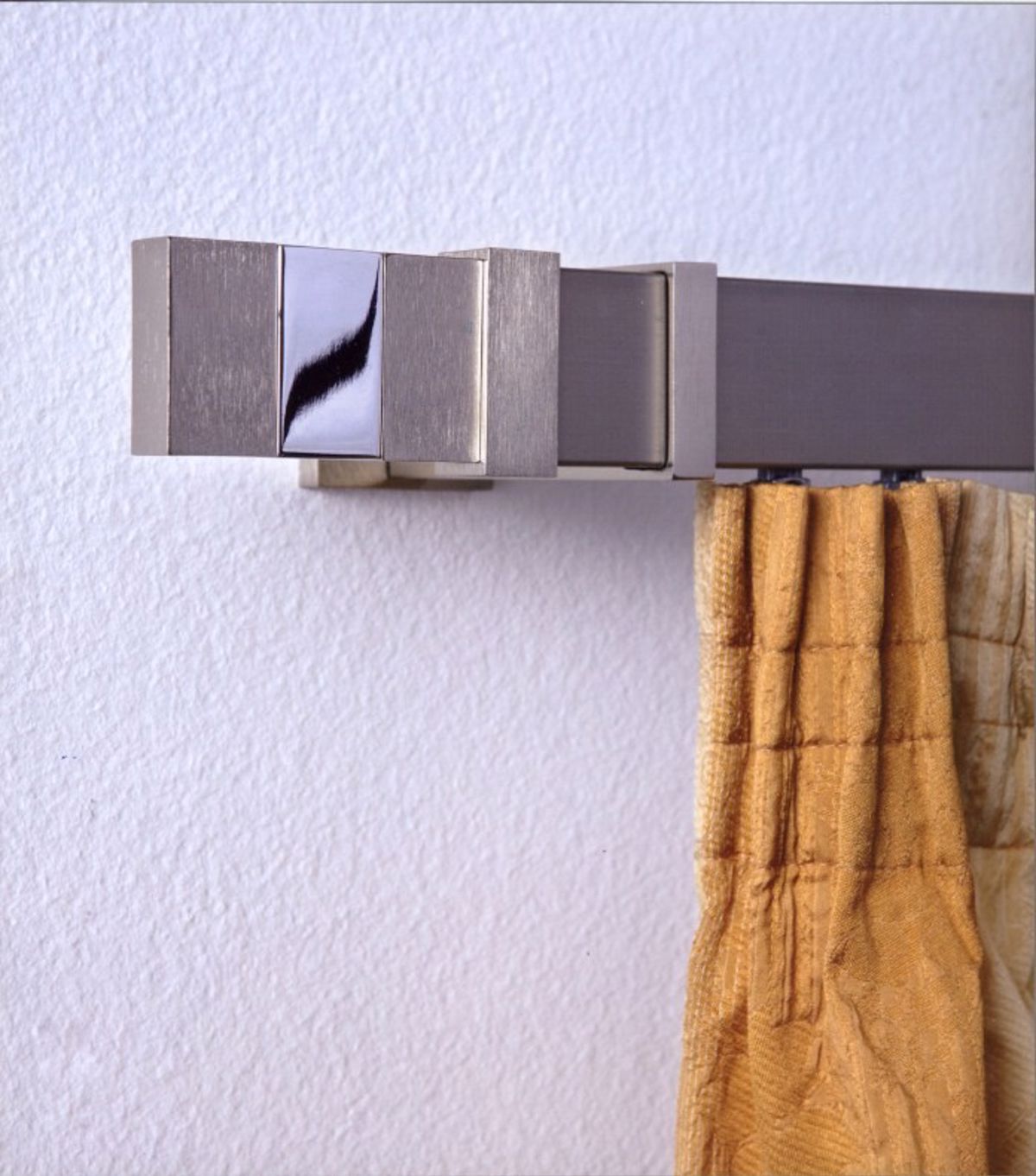 Kourtinoxulo Inox Elite by Aslanis