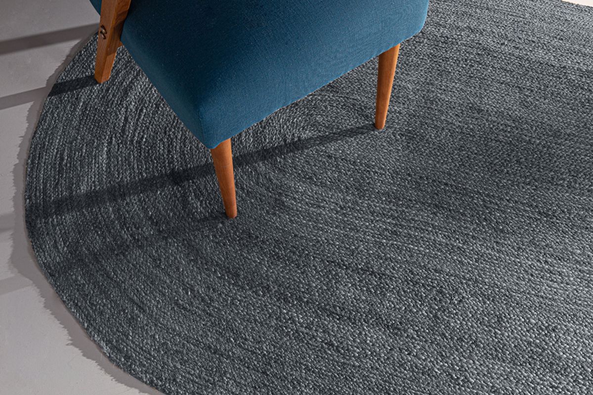Guy Laroche Xali Oval 140X210EK Native Anthracite