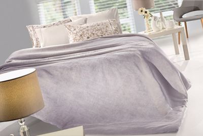 Guy Laroche  Κουβέρτα Velvet Melanze Υπέρδιπλη 220X240 δύο όψεων και Δώρο Διακοσμητική Μαξιλαροθήκη 