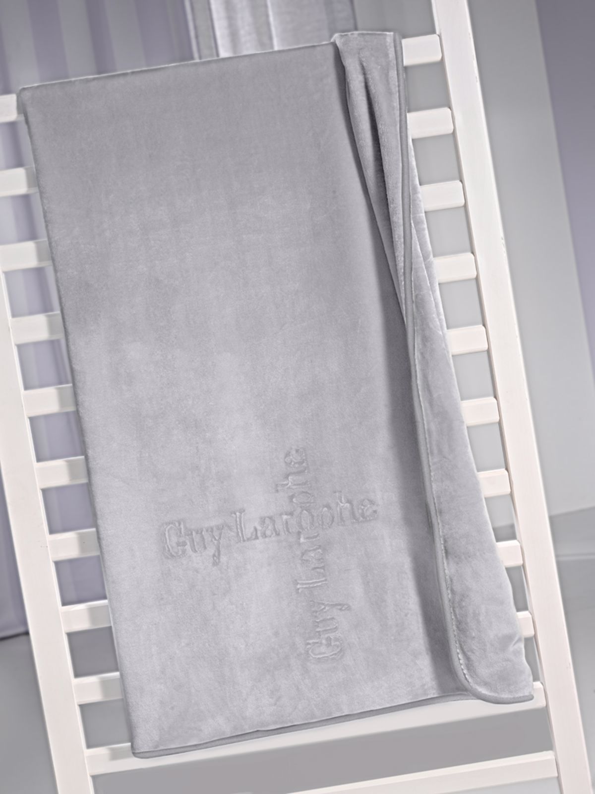 Guy Laroche Beloute Bebe Kouberta Logo Silver 110x140cm