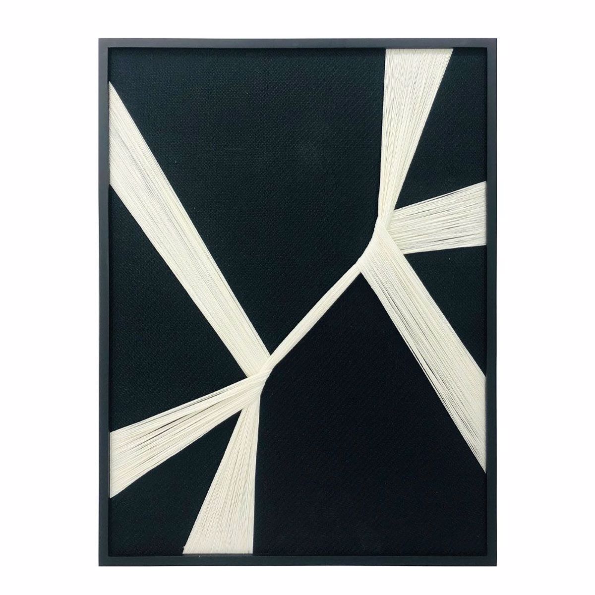 InTheBox GENTLE WHISPERS A Pinakas Xulinos Mavros me Lefko Nima 60x3x80cm 029807